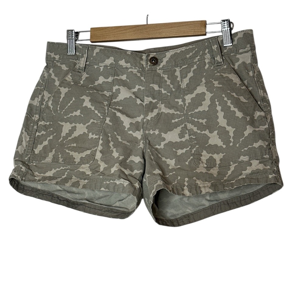 North Face Womens Shorts Size 8 Cargo Hiking Camping Outdoors Classic Pockets